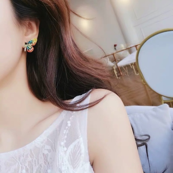 Crystal Butterfly Wings Gold Stud Earrings - Picture 4 of 5